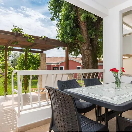 Apartmán 2 Bedroom Stunning In Umag