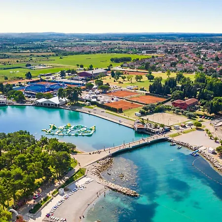 2 Bedroom Stunning In * Umag