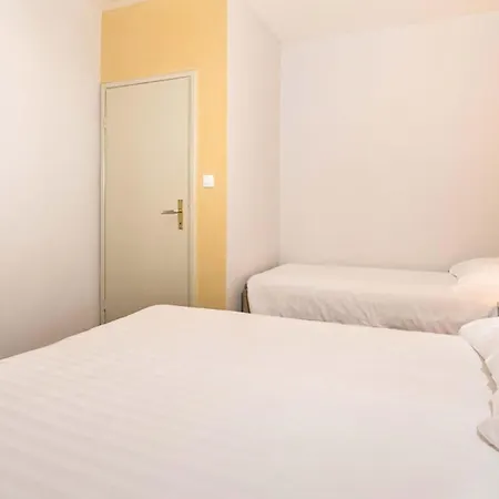 2 Bedroom Stunning In Umag